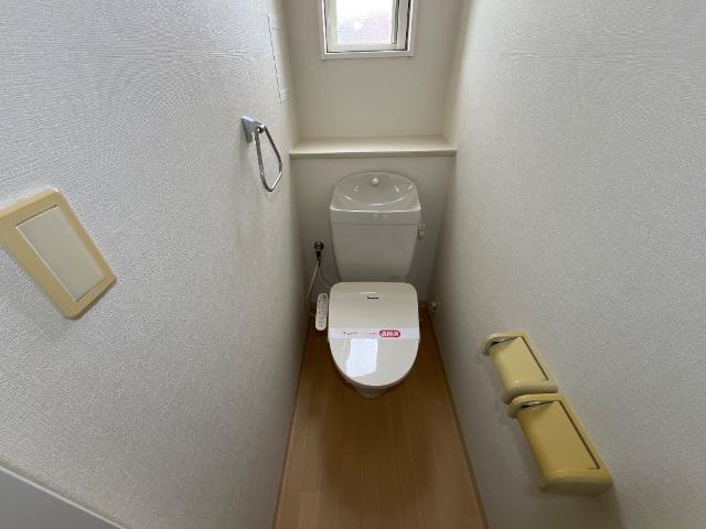 トイレ　シャワー付トイレ