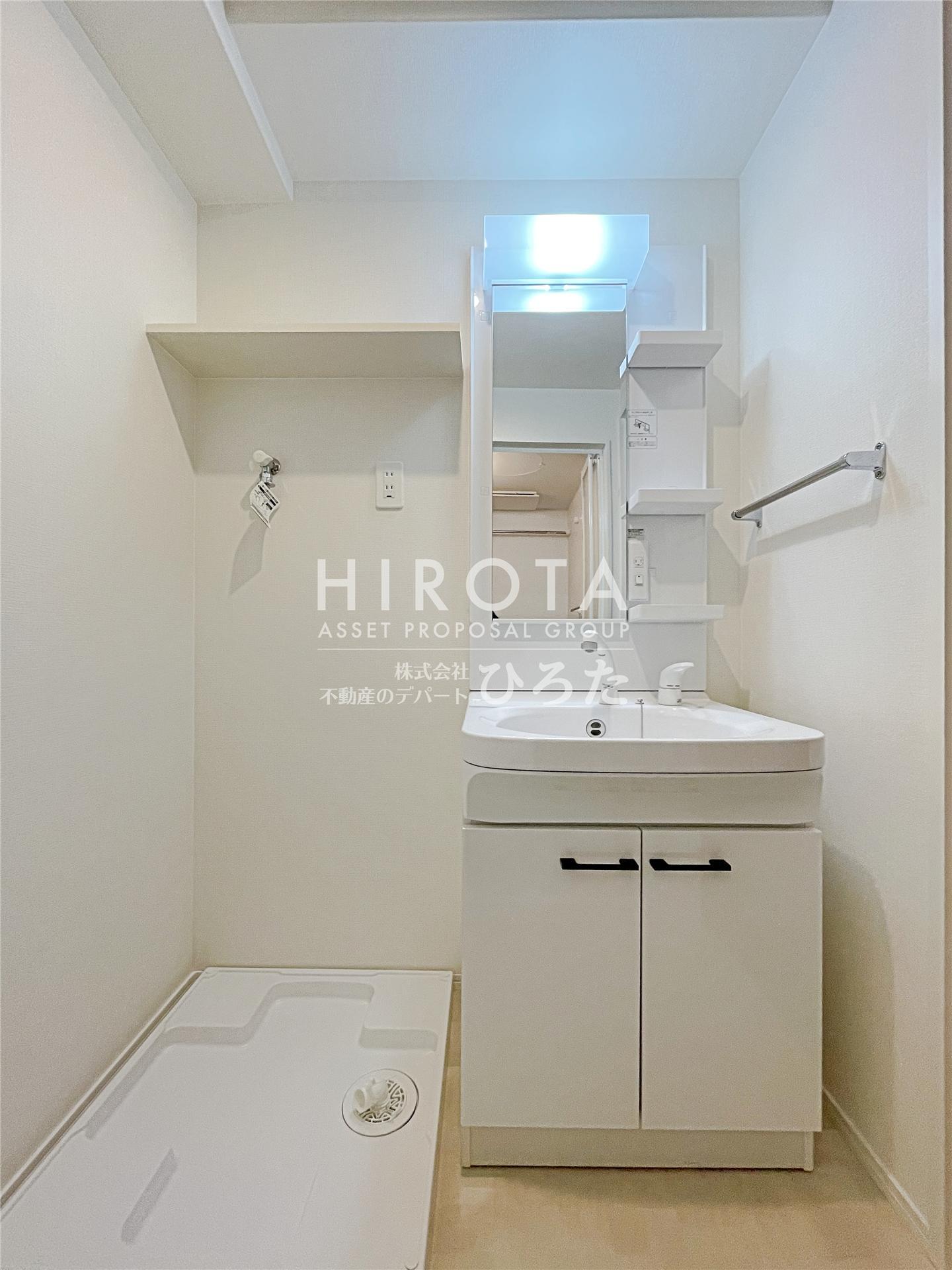 洗面設備　同仕様写真になります。
