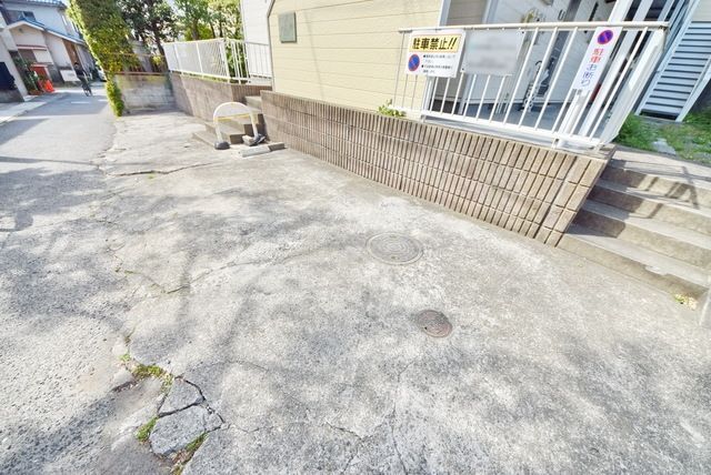 駐車場　★新婚さん・カップルの方にもおすすめの2DK★