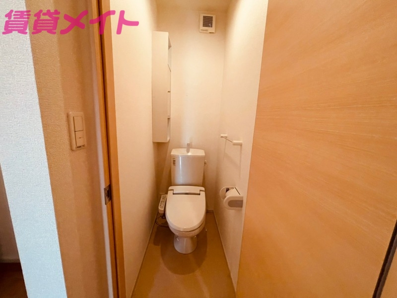 トイレ　同型タイプ画像