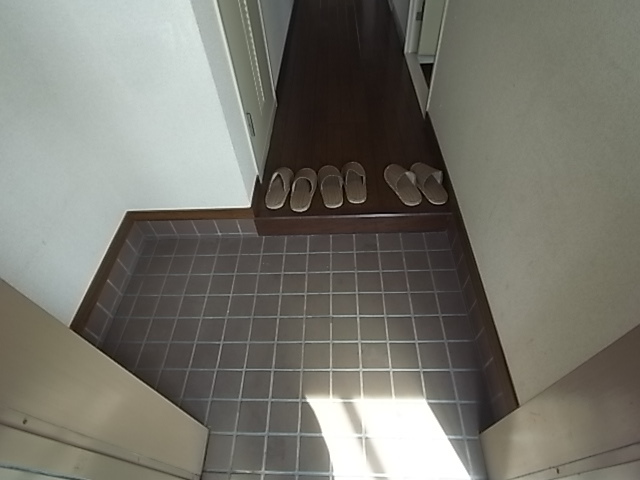 ボンシックコロニーII番館の玄関写真