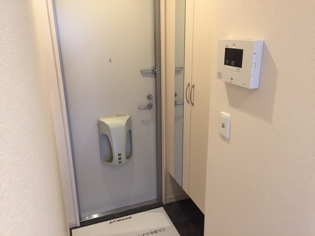 玄関　玄関
