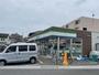 コンビニ　ファミリーマートよろづや相武台三丁目店（コンビニ）まで186m