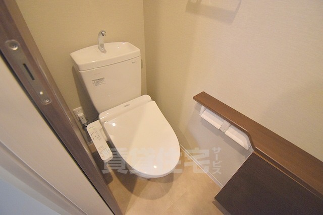 パークフラッツ東三国のトイレ写真