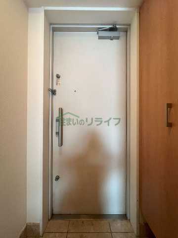 玄関　シュロス高田馬場