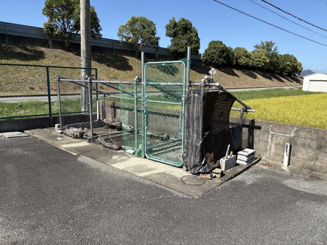 その他　ゴミ捨て場（その他）まで20m