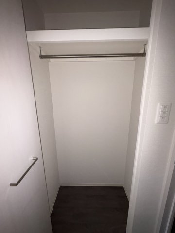 収納　プレサンス深江橋ラヴィゲート　収納