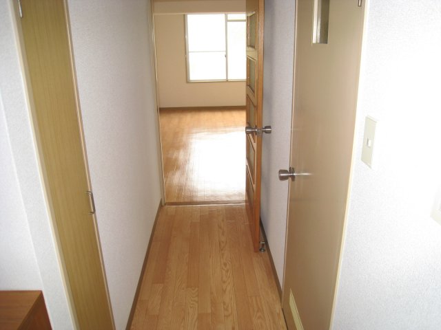 その他部屋・スペース　同物件別号室のものです。