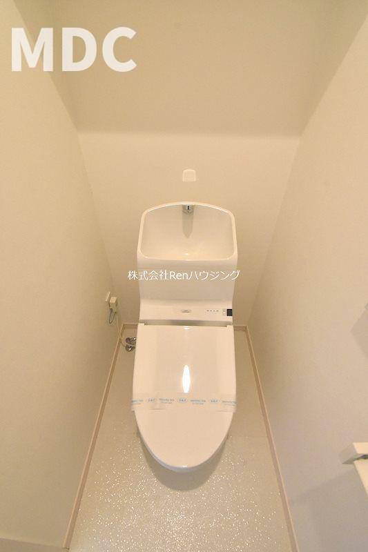 ＪＲ高徳線 吉成駅 徒歩45分 2階建 築11年のトイレ写真