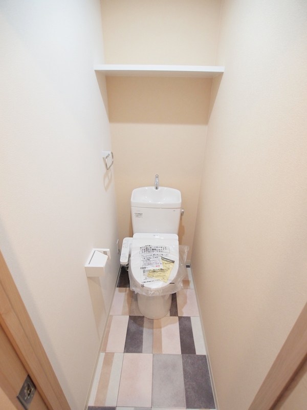トイレ　ウォシュレット付きのトイレです。