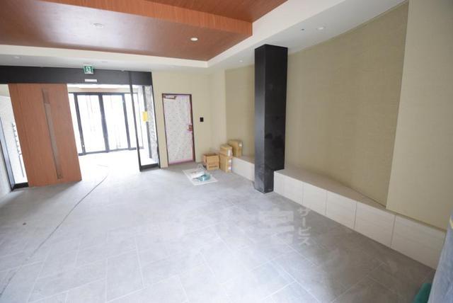 南海泉北線 深井駅 徒歩9分 9階建 築8年の外観写真
