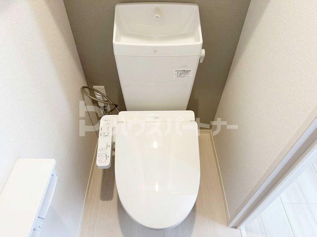 セレスティア東葛西IIのトイレ写真