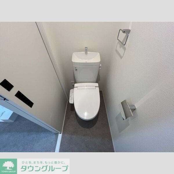 トイレ　トイレ