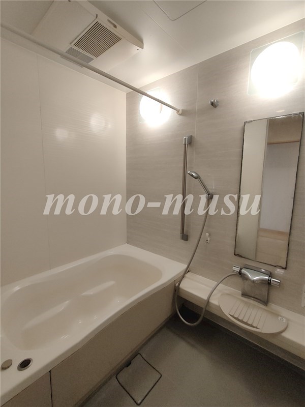 バス・シャワールーム　別部屋参考写真