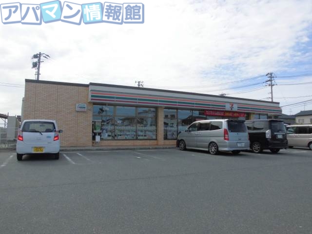 コンビニ　セブンイレブン新潟城所インター店（コンビニ）まで714m
