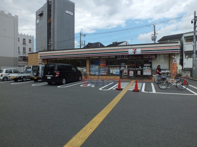 コンビニ　セブンイレブン大阪木川西淀川通店（コンビニ）まで597m