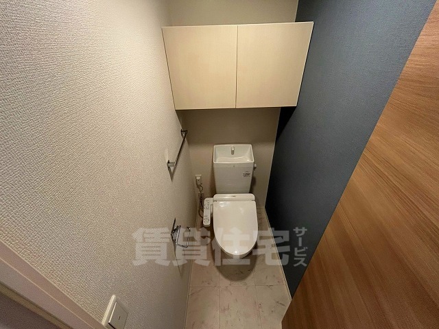 地下鉄千日前線 南巽駅 徒歩9分 3階建 築6年のトイレ写真