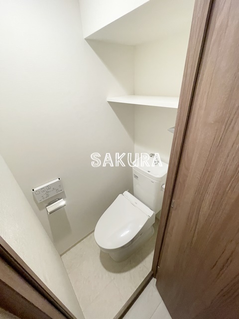 トイレ　嬉しいシャワー付きトイレ♪