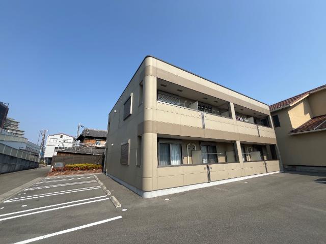 建物外観　外観写真（昼）