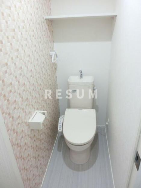 ＪＲ総武本線 東千葉駅 徒歩8分 2階建 築9年のトイレ写真