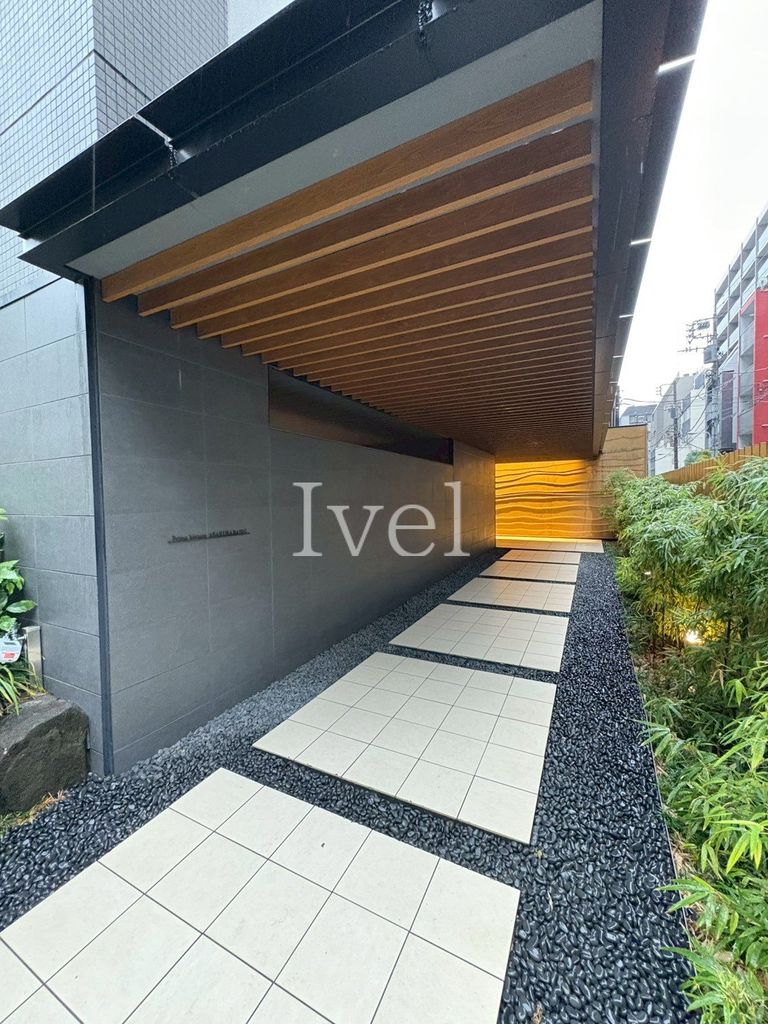 建物外観　エントランス