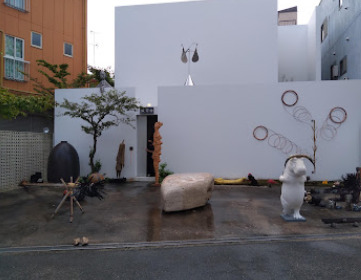 飲食店　世沙弥（飲食店）まで3108m