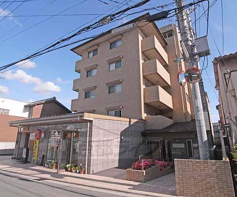 建物外観　立派な外観です