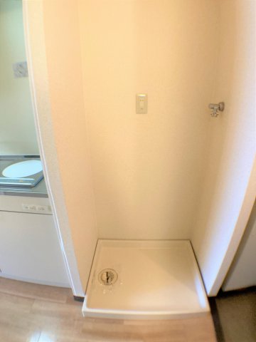 その他設備　別部屋同間取の画像となります。
