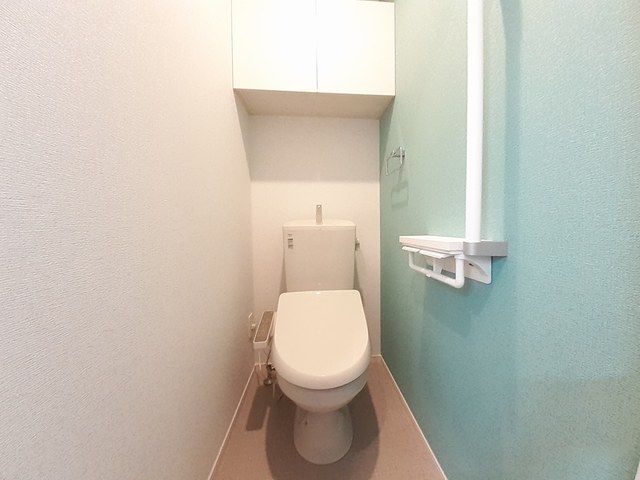 東武東上線 朝霞台駅 徒歩21分 3階建 築3年のトイレ写真