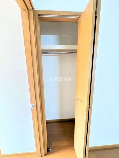 ファミーユIIの内装写真