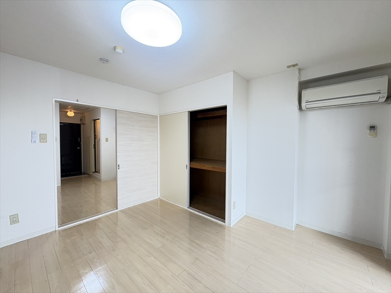 アシスト水戸マンションの居間写真
