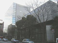 銀行　尼崎信用金庫本店（銀行）まで445m