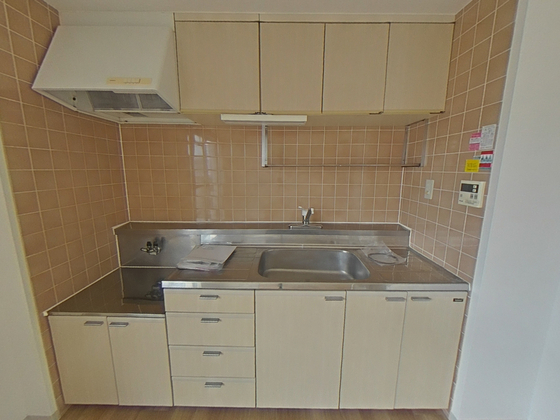 キッチン　※別部屋の写真です