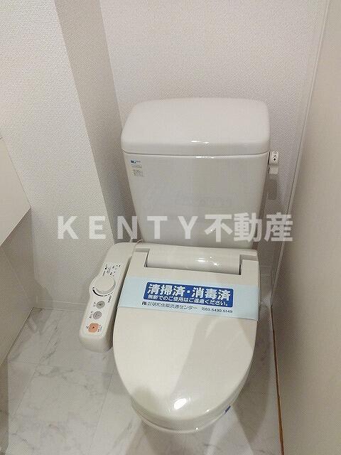 トイレ　清潔感のあるトイレです