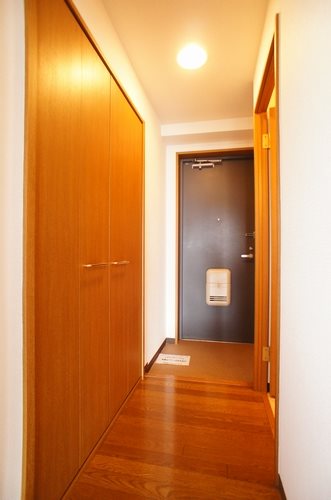 アクステージの玄関写真