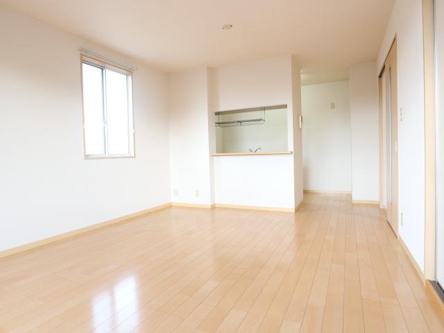 クレストタウンの居間写真
