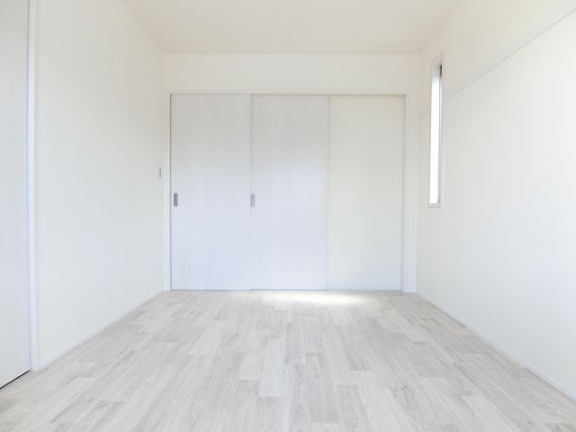 シャロームIIの内装写真