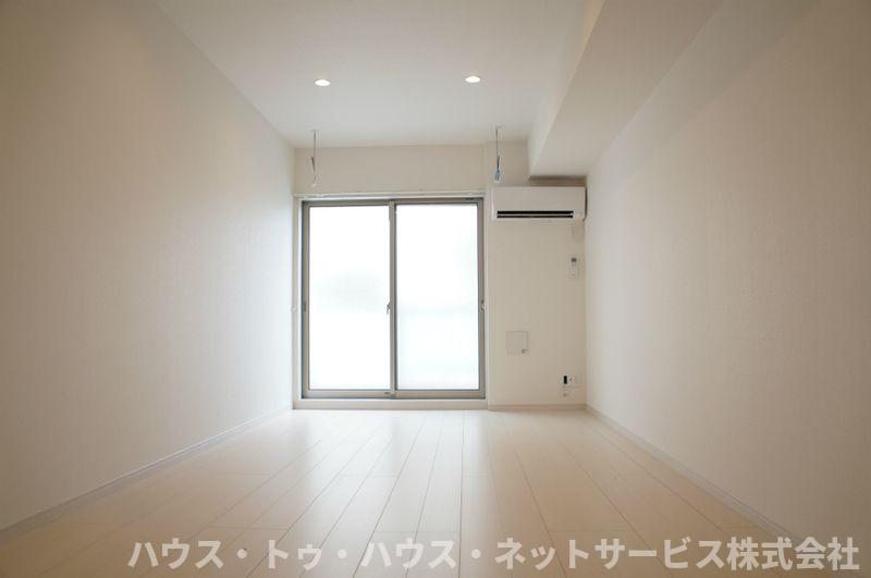 リブリ・レイクサイドビレッジの居間写真
