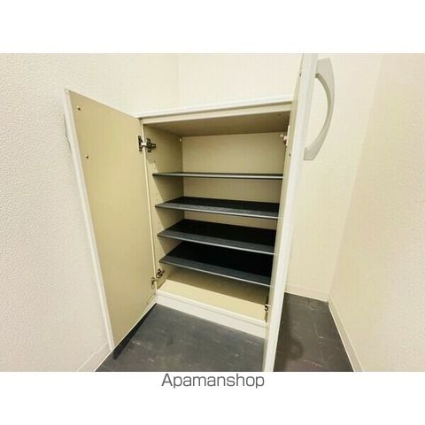 メゾンサクラの玄関写真