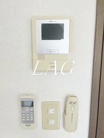 セキュリティ　モニター付きインターフォンです。