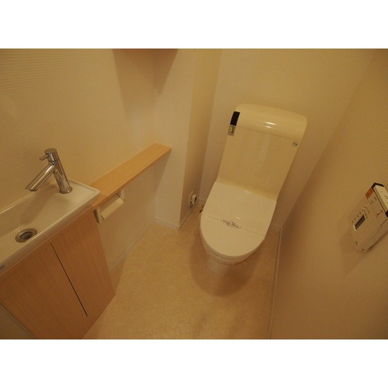 アーサー小笹ヒルズレジデンスのトイレ写真