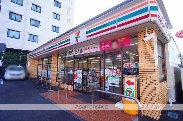 コンビニ　セブン－イレブン横浜十日市場駅前店（コンビニ）まで478m