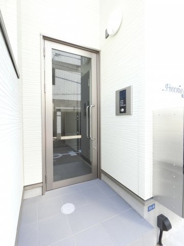 ＪＲ総武線 西千葉駅 徒歩9分 3階建 築9年の外観写真