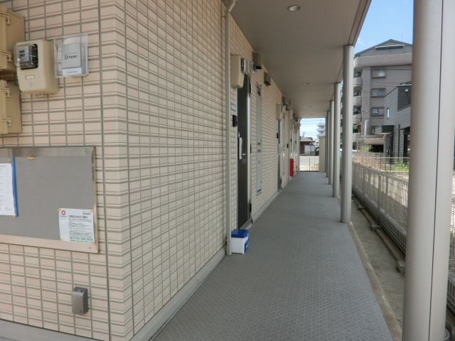 エントランス　お部屋へはこちらから