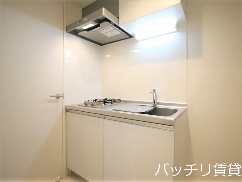 近鉄名古屋線 烏森駅 徒歩5分 2階建 築9年のキッチン写真