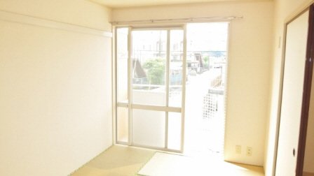 その他　閑静な住宅街です。