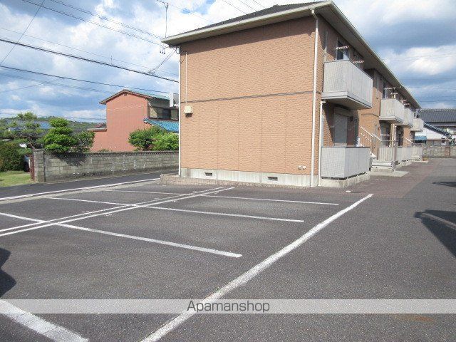 加利里サンハイツの外観写真