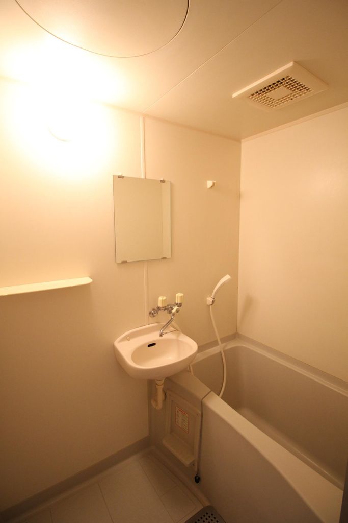 バス・シャワールーム　嬉しいバス・トイレ別物件