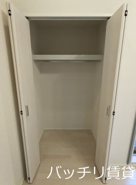 収納　同型タイプの為、現状を優先いたします。