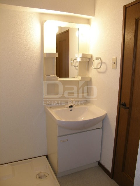 洗面設備　※写真は同タイプ別部屋です